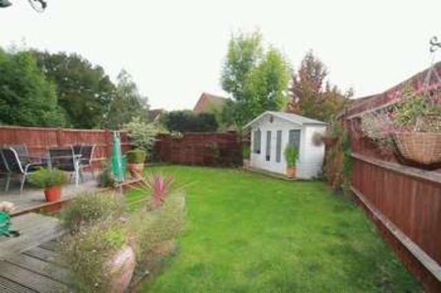  Image of 3 bedroom Semi-Detached house to rent in Cheviot Drive Fleet GU51 at Cheviot Drive  Fleet, GU51 2TF