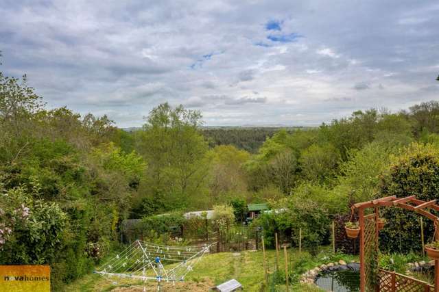  Image of 3 bedroom Detached house for sale in Chilsworthy Gunnislake PL18 at Chilsworthy Gunnislake, PL18 9PB
