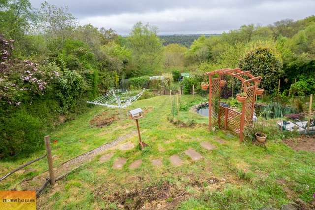  Image of 3 bedroom Detached house for sale in Chilsworthy Gunnislake PL18 at Chilsworthy Gunnislake, PL18 9PB