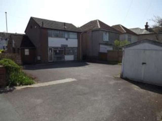  Image of Detached house for sale in Stour Road Christchurch BH23 at Christchurch Dorset Burton, BH23 1JL