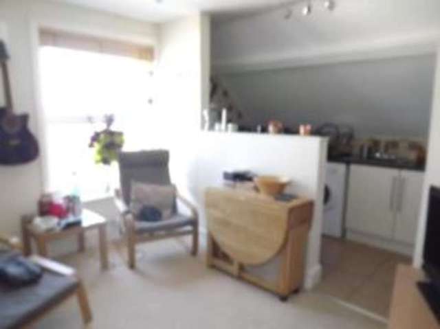  Image of 1 bedroom Flat for sale in Purewell Christchurch BH23 at Christchurch Dorset Mudeford, BH23 1EJ