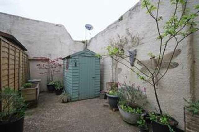  Image of 1 bedroom Flat for sale in New Exeter Street Chudleigh Newton Abbot TQ13 at 40a New Exeter Street  Chudleigh, TQ13 0DA