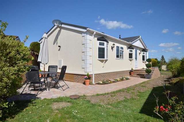  Image of 2 bedroom Detached house for sale in Countryside Farm Park Church Lane Upper Beeding Steyning BN44 at Upper Beeding-Steyning West Sussex Steyning, BN44 3HF