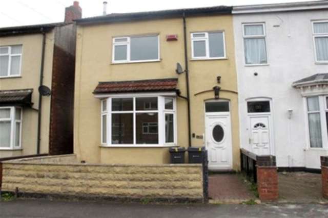 Image of 4 bedroom Detached house to rent in Church Road Erdington Birmingham B24 at Birmingham, B24 9BD