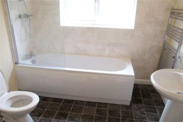  Image of 4 bedroom Detached house to rent in Church Road Erdington Birmingham B24 at Birmingham, B24 9BD