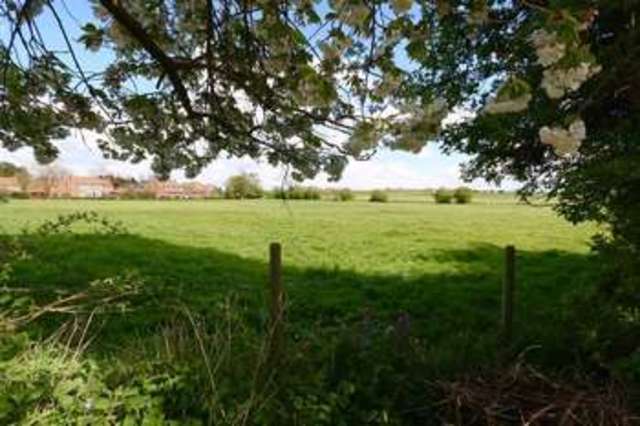  Image of 3 bedroom Semi-Detached house for sale in Church Road Wawne Hull HU7 at Church Road Wawne Hull, HU7 5XJ
