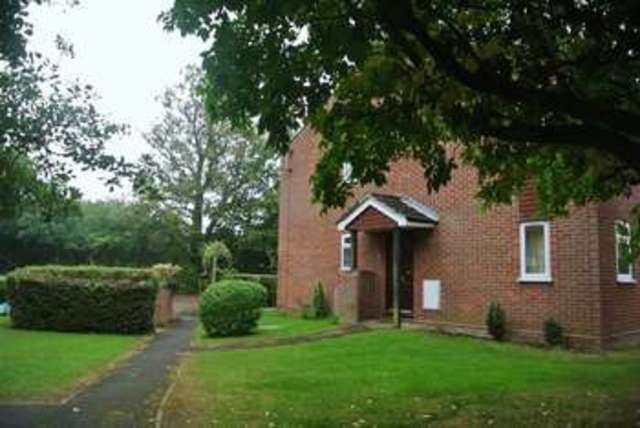 Image of 2 bedroom Flat to rent in Cibbons Road Chineham Basingstoke RG24 at Cibbons Road Chineham Basingstoke, RG24 8TD