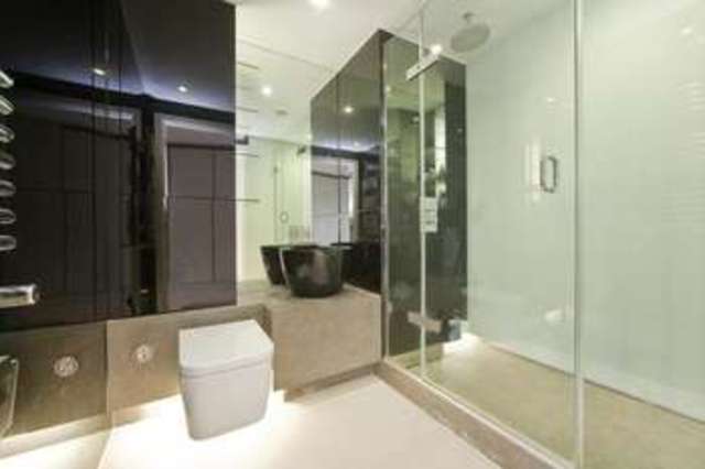  Image of Flat to rent in City Road London EC1Y at Shoreditch London Barbican, EC1Y 1AF