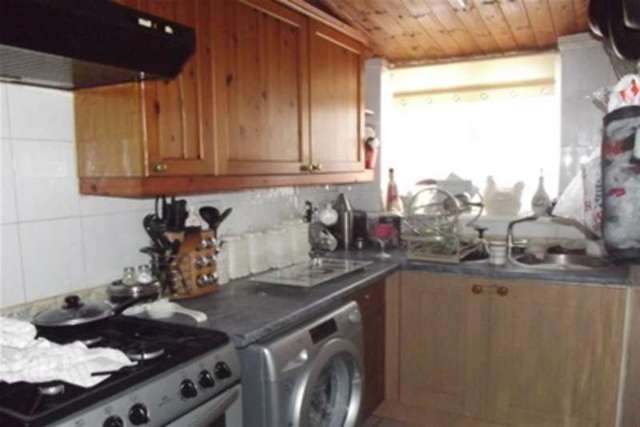  Image of 2 bedroom Detached house to rent in Old Road Clacton-on-Sea CO15 at Clacton-on-Sea, CO15 3LT