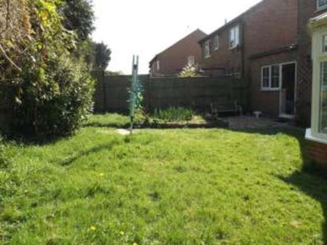  Image of 4 bedroom Detached house for sale in Valley Park Drive Horndean Waterlooville PO8 at Clanfield Waterlooville Clanfield, PO8 0PT