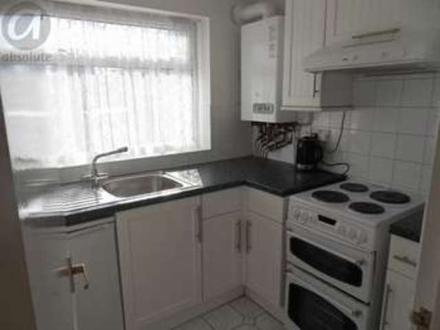  Image of Flat to rent in Clapham Road Bedford MK41 at Clapham Road  Bedford, MK41 7PP