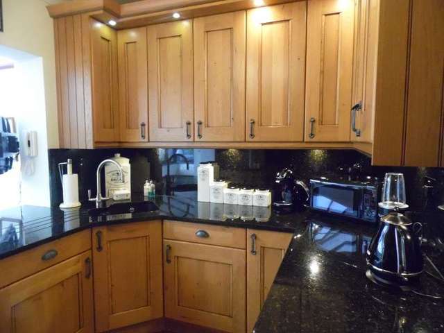  Image of 5 bedroom Detached house for sale in Clarence Road Benfleet SS7 at Clarence Road  Benfleet, SS7 1DD