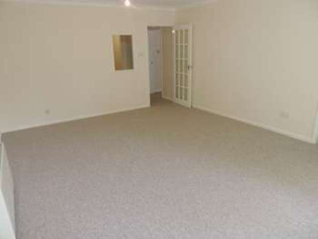  Image of 2 bedroom Flat to rent in Claverton Court Bath BA2 at Claverton Court  Bath, BA2 6DN
