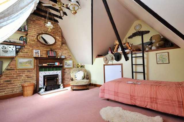  Image of 4 bedroom Cottage for sale in Clayhill Road Leigh Reigate RH2 at Leigh Reigate Leigh, RH2 8PD