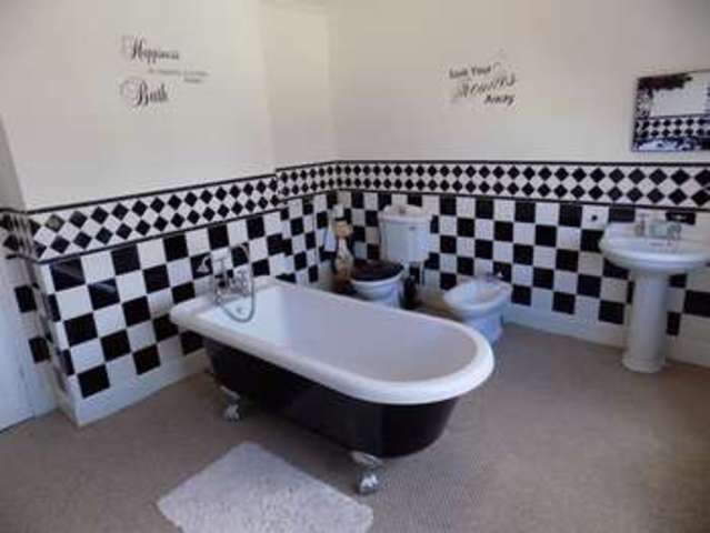  Image of 5 bedroom Detached house for sale in Cliff Avenue Gorleston Great Yarmouth NR31 at Cliff Avenue Gorleston Great Yarmouth, NR31 6EQ