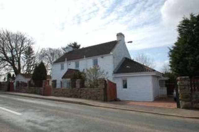  Image of 4 bedroom Detached house for sale in Climpy Road Forth Lanark ML11 at 283 Climpy Road Climpy Forth, ML11 8EW