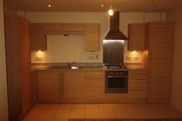  Image of 2 bedroom Flat to rent in Church Road Northolt UB5 at Church Road  Northolt, UB5 5AE
