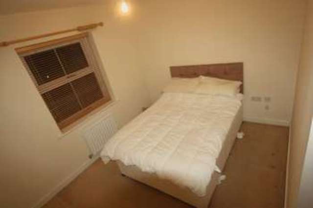  Image of 2 bedroom Flat to rent in Church Road Northolt UB5 at Church Road  Northolt, UB5 5AE