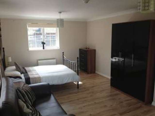  Image of House Share to rent in Bardsley Close Colchester CO4 at Bardsley Close  Colchester, CO4 5GS