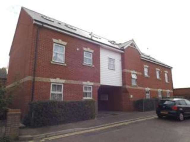  Image of 1 bedroom Maisonette for sale in Lucas Road Colchester CO2 at Colchester Essex Old Heath, CO2 7ER