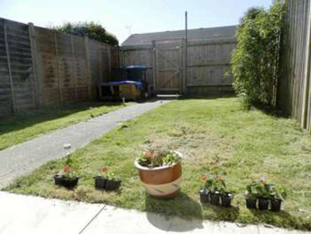  Image of 3 bedroom Terraced house for sale in Coleridge Crescent Goring-by-Sea Worthing BN12 at Coleridge Crescent  Goring,Worthing, BN12 6LT