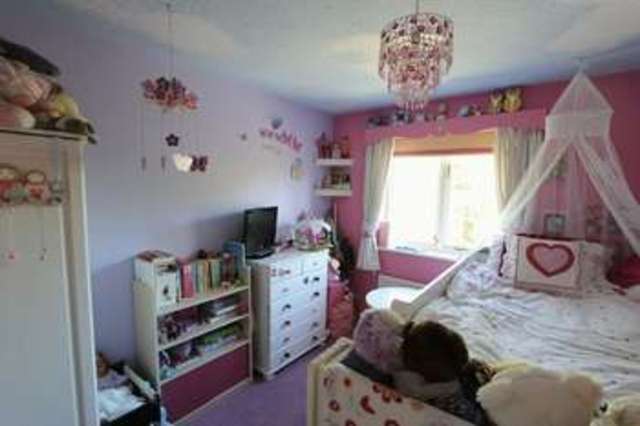  Image of 4 bedroom Detached house for sale in Colleridge Grove Beverley HU17 at Colleridge Grove  Beverley, HU17 8XD