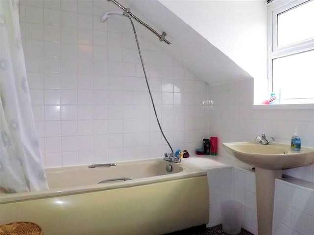  Image of 1 bedroom Terraced house to rent in Colmworth Close Lower Earley Reading RG6 at Lower Earley, Reading, RG6 4DZ