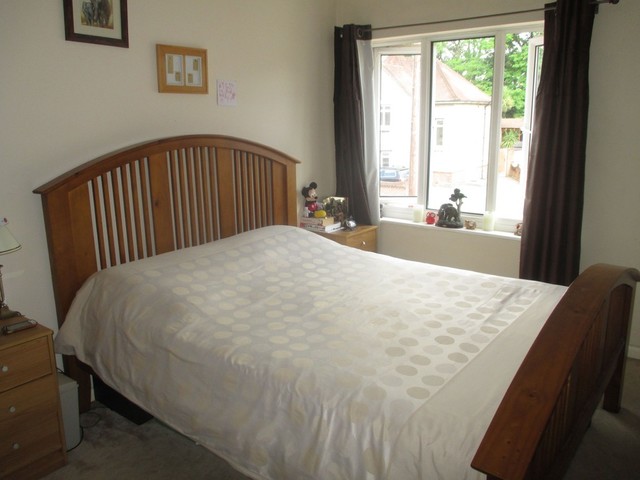  Image of 3 bedroom Terraced house for sale in Colwell Road Cosham Portsmouth PO6 at Colwell Road  Portsmouth, PO6 3HJ