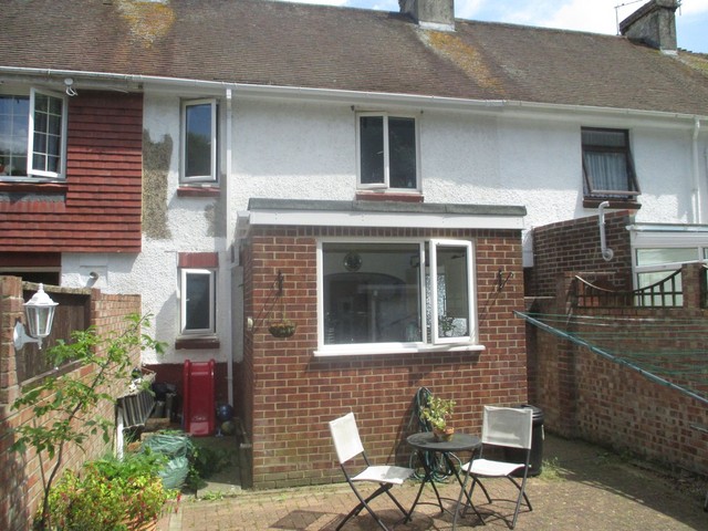  Image of 3 bedroom Terraced house for sale in Colwell Road Cosham Portsmouth PO6 at Colwell Road  Portsmouth, PO6 3HJ