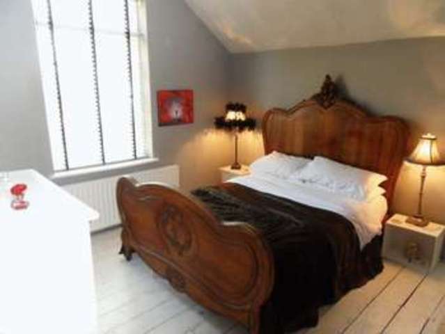  Image of 3 bedroom Semi-Detached house for sale in Lower Road Cookham Maidenhead SL6 at Lower Road  Cookham, SL6 9ET