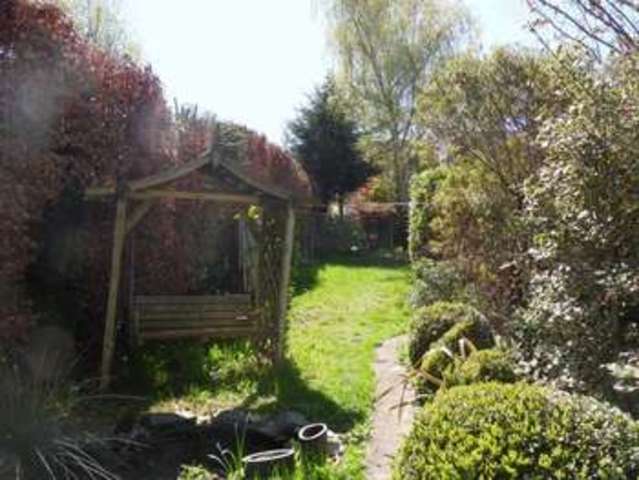  Image of 3 bedroom Semi-Detached house for sale in Lower Road Cookham Maidenhead SL6 at Lower Road  Cookham, SL6 9ET
