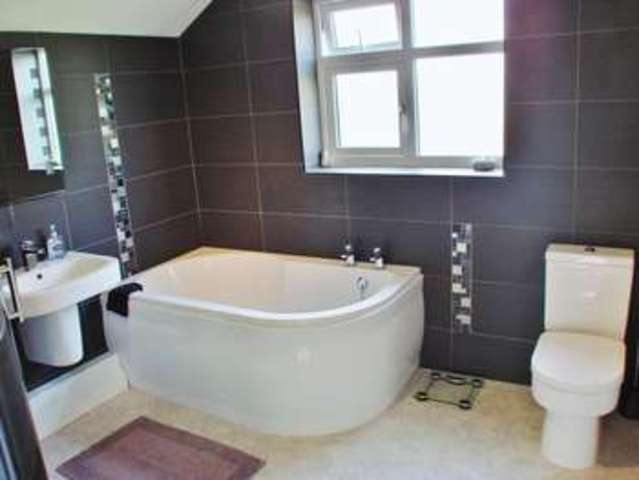  Image of 4 bedroom Detached house for sale in Dark Lane Aslockton Nottingham NG13 at Dark Lane, Nottingham, NG13 9AA