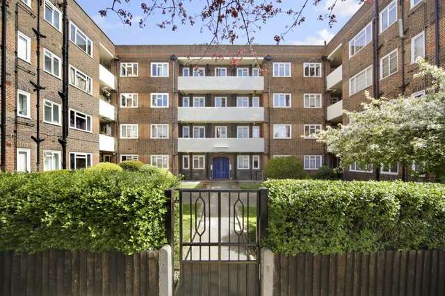  Image of 1 bedroom Flat for sale in Brewster Gardens London W10 at Coronation Court  Brewster Gardens, W10 6AL