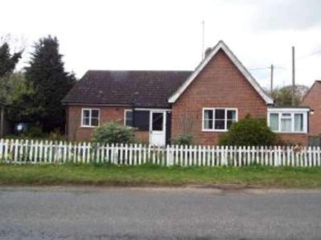  Image of 3 bedroom Bungalow for sale in Norwich Road Corpusty Norwich NR11 at Corpusty Norwich Saxthorpe, NR11 6QD