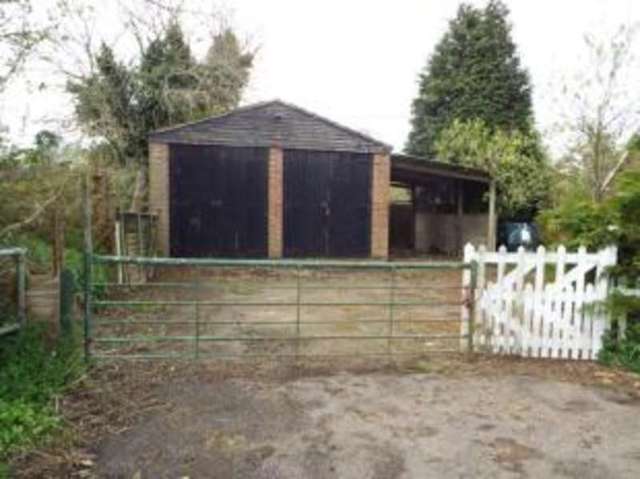  Image of 3 bedroom Bungalow for sale in Norwich Road Corpusty Norwich NR11 at Corpusty Norwich Saxthorpe, NR11 6QD