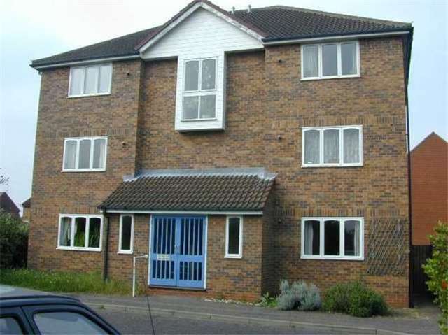  Image of 2 bedroom Flat to rent in Corrie Road Cambridge CB1 at CAMBRIDGE  Cambridge, CB1 3RB