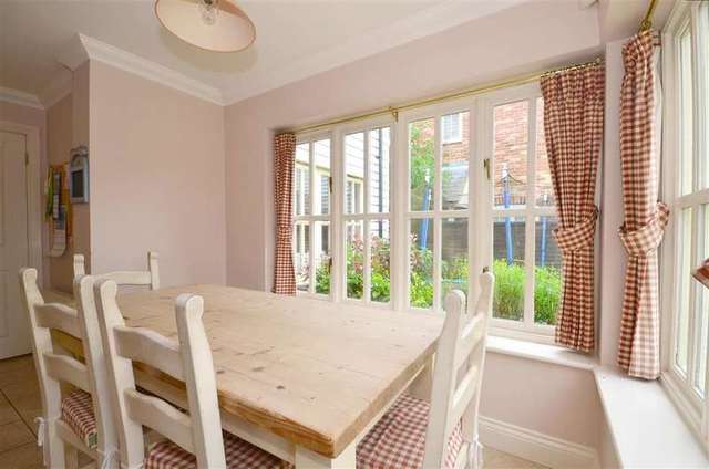  Image of 4 bedroom Detached house for sale in Couchman Green Lane Staplehurst Tonbridge TN12 at Staplehurst Kent Staplehurst, TN12 0RS