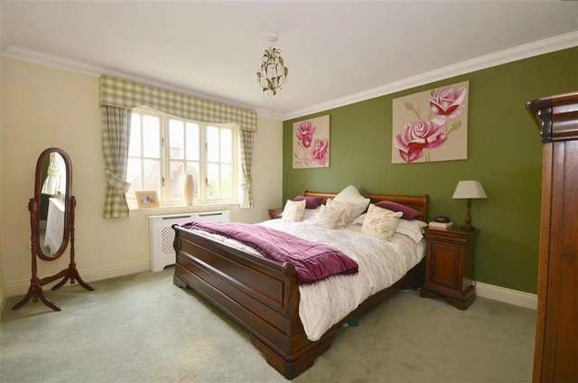  Image of 4 bedroom Detached house for sale in Couchman Green Lane Staplehurst Tonbridge TN12 at Staplehurst Kent Staplehurst, TN12 0RS