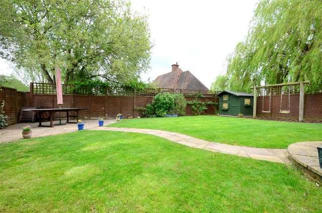  Image of 4 bedroom Detached house for sale in Couchman Green Lane Staplehurst Tonbridge TN12 at Staplehurst Kent Staplehurst, TN12 0RS
