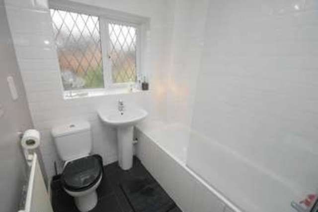  Image of 2 bedroom Detached house for sale in Crackley Meadow Hemel Hempstead HP2 at Crackley Meadow  Hemel Hempstead, HP2 7SQ