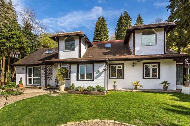  Image of 5 bedroom Detached house for sale in Crescent Road Caterham CR3 at Caterham Surrey Caterham, CR3 6LE