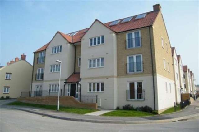  Image of 2 bedroom Flat to rent in Crocker Way Wincanton BA9 at Wincanton, BA9 9FY