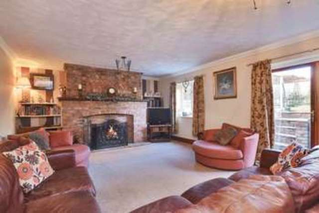  Image of 4 bedroom Detached house for sale in Cross Street Gaddesby Leicester LE7 at Cross Street  Gaddesby, LE7 4WD