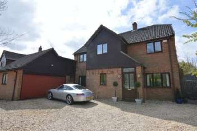  Image of 4 bedroom Detached house for sale in Cuckoofield Lane Bracon Ash Norwich NR14 at Cuckoofield Lane Bracon Ash Norwich, NR14 8EJ