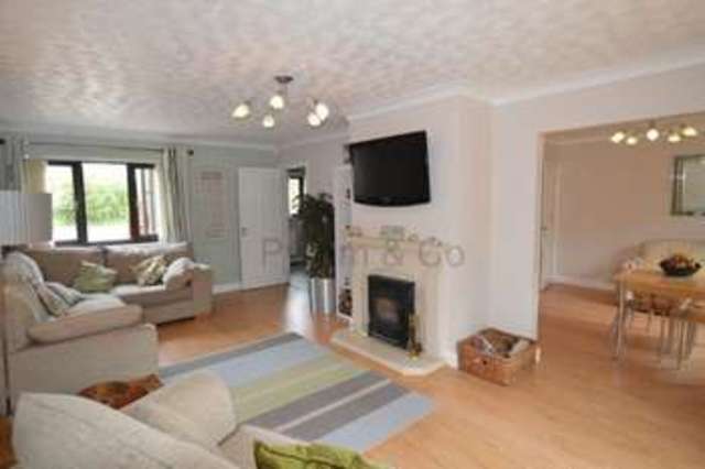  Image of 4 bedroom Detached house for sale in Cuckoofield Lane Bracon Ash Norwich NR14 at Cuckoofield Lane Bracon Ash Norwich, NR14 8EJ