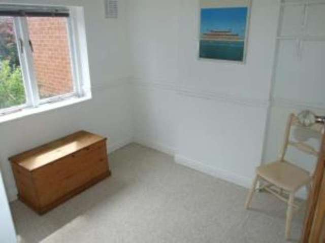  Image of 2 bedroom Semi-Detached house for sale in Cyprus Avenue Beeston Nottingham NG9 at Beeston Nottingham Beeston, NG9 2PG