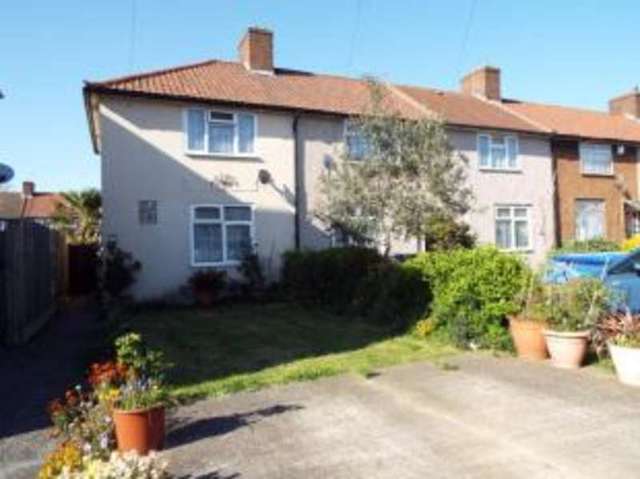  Image of 2 bedroom End of Terrace for sale in Pettits Place Dagenham RM10 at Dagenham  Dagenham, RM10 8NL