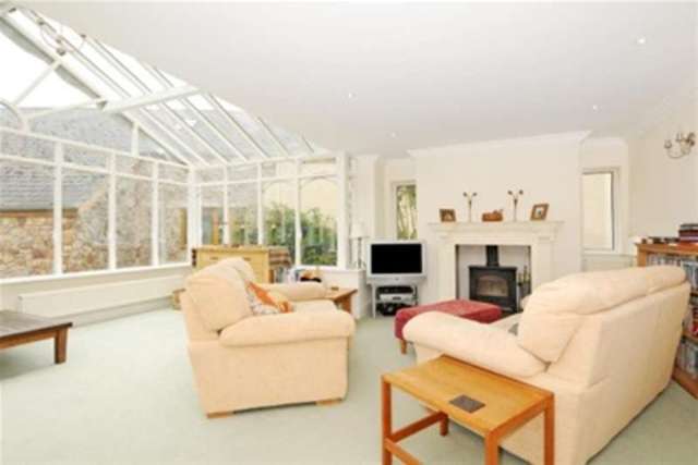  Image of 4 bedroom Detached house to rent in Dainton Dainton Newton Abbot TQ12 at Newton Abbot, TQ12 5TZ