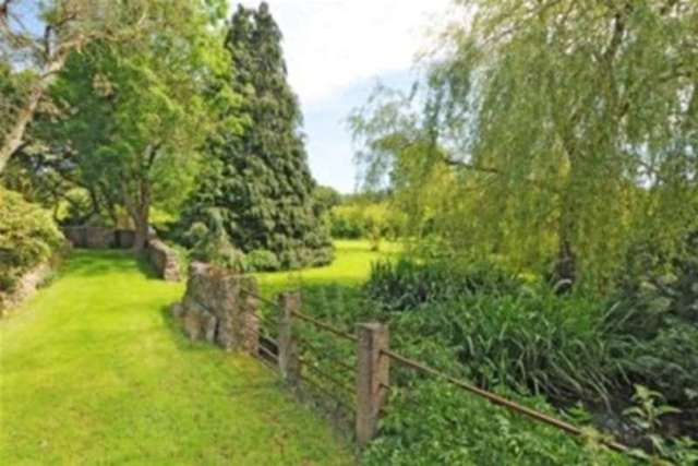  Image of 4 bedroom Detached house to rent in Dainton Dainton Newton Abbot TQ12 at Newton Abbot, TQ12 5TZ