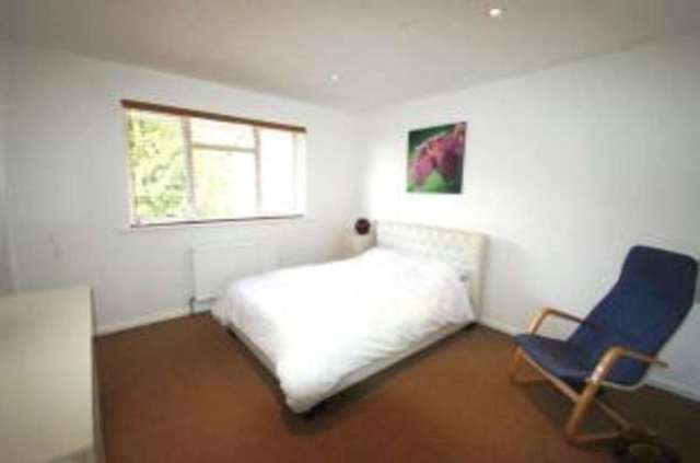  Image of 4 bedroom Terraced house for sale in Dale Close Horsham RH12 at Horsham West Sussex Roffey, RH12 4JD